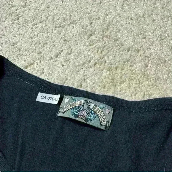 🔥Y2K VTG Vanilla Sugar graphic long-sleeve  with gem detailing western pattern - Picture 3 of 5